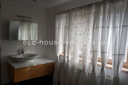 eko-haus-veranda-lisavino-23